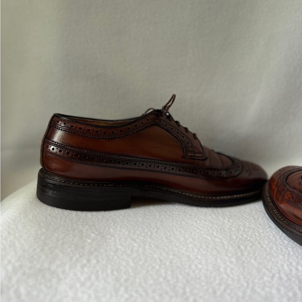 Men’s Brown Leather Vintage Oxford Shoes. - Picture 9 of 16